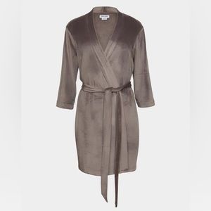 Splendid Velour Robe NEW